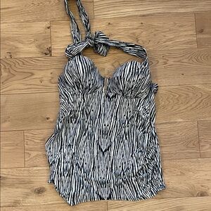 Swim by Cacique Women’s 38DD Swim top